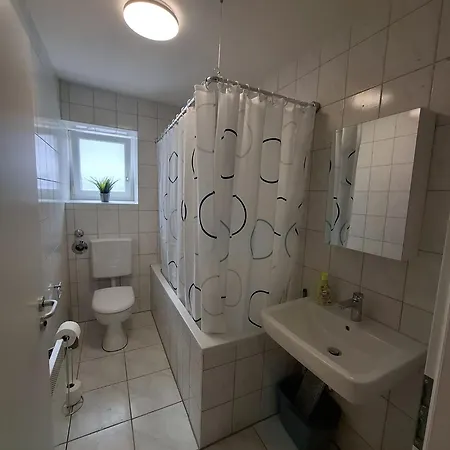 شقة Apartmenthaus Kareth