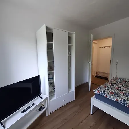 شقة Apartmenthaus Kareth *