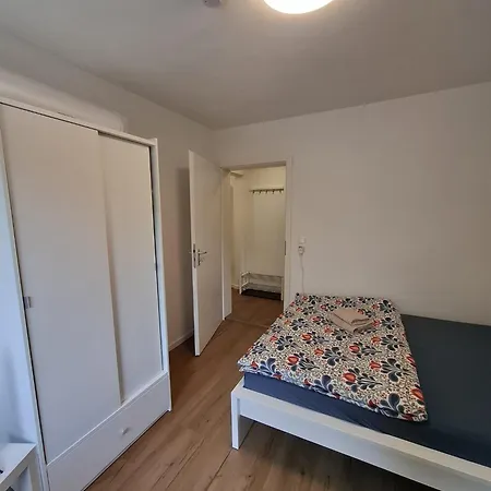 شقة Apartmenthaus Kareth *